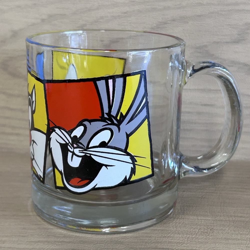 Vintage WB Bugs Bunny, Tweety, and Sylvester 1994 Looney Tunes Glass Coffee Mug
